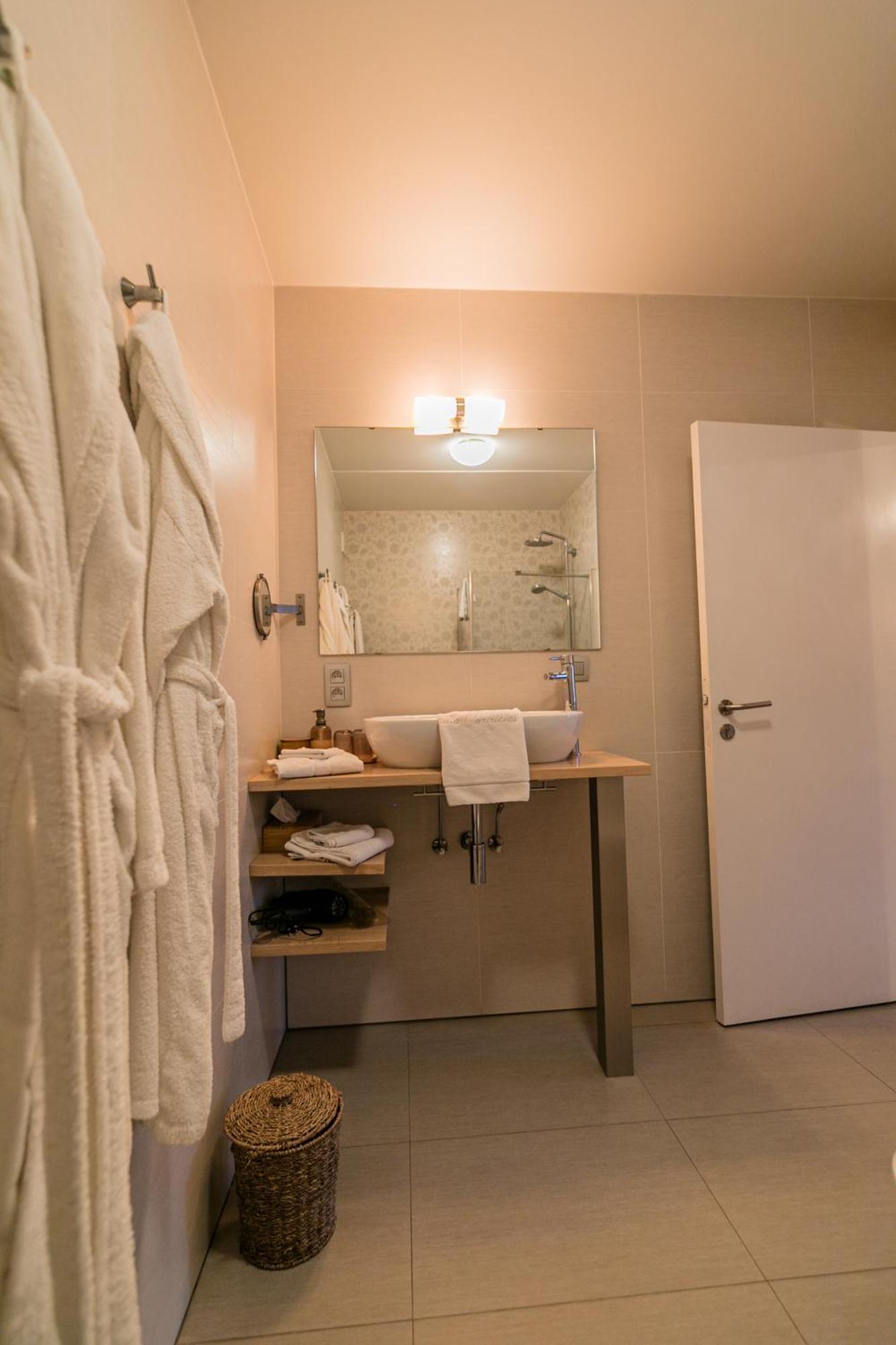 B&B Villa Curtricias Kortessem Extérieur photo